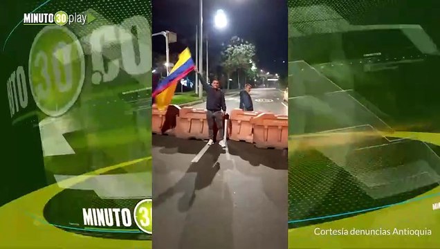 Bloqueos por paro de taxistas en el Valle de Aburrá