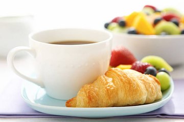 Breakfast Habits That Are Ruining Your Day