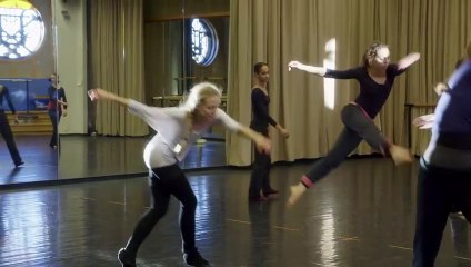 Dans les pas de Trisha Brown : Glacial Decoy à l'Opéra (2016) - Bande annonce