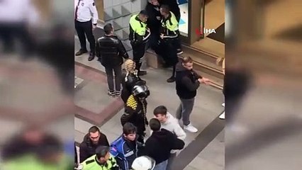 Serseri mayın gibi etrafı rahatsız ediyordu! Zanlı üstüne bir de polise mukavemet etti
