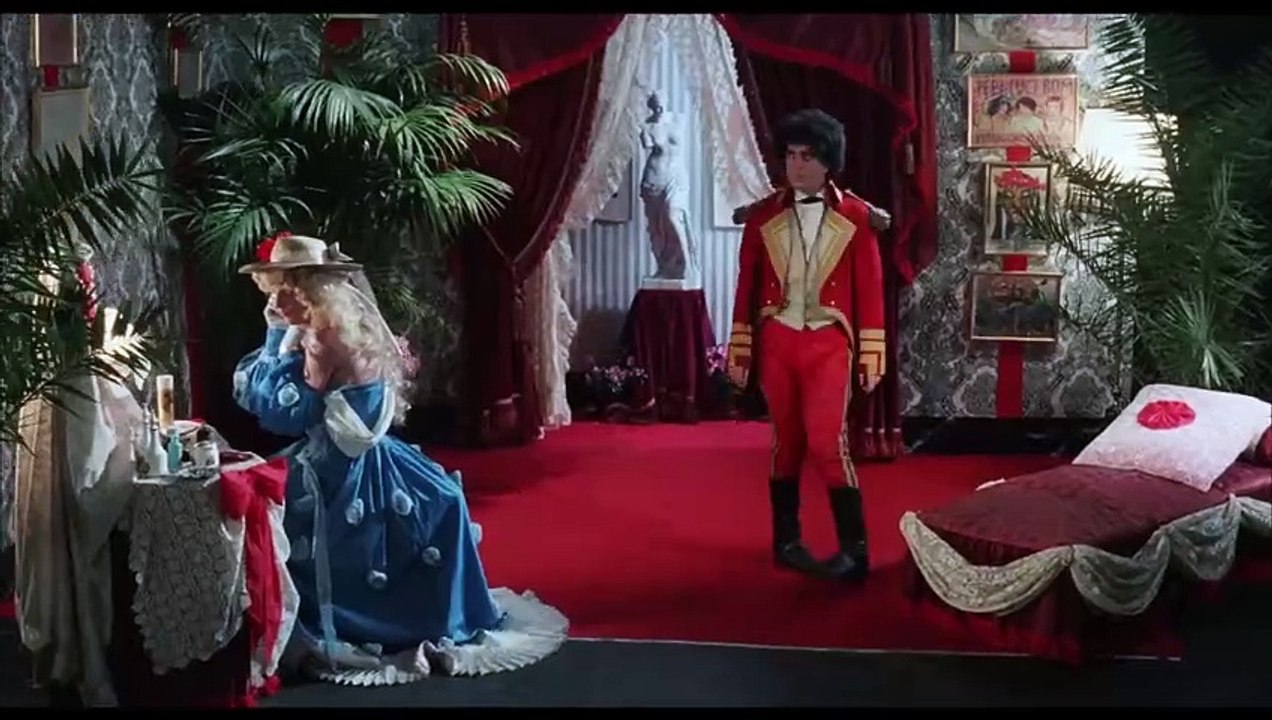 Pepi, Luci, Bom et les autres filles du quartier (1980) - Bande annonce