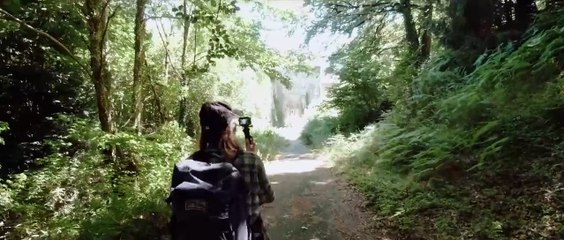 The Deep House (2021) - Bande annonce