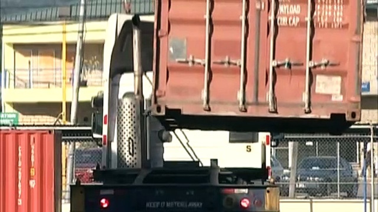 PORT AUTHORITY ON WORKERS STRIKE