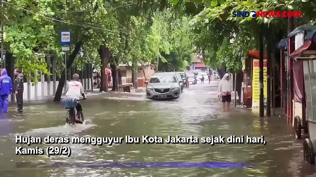 Banjir Rendam Sejumlah Ruas Jalan di Jakarta Timur Pagi Ini
