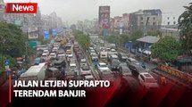 Terendam Banjir, Jalur Lampat Jalan Letjen Suprapto Tak Bisa Dilalui Kendaraan