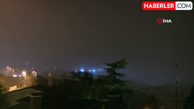 Yoğun sis İstanbul'da ulaşımı felç etti! İptal haberleri art arda geliyor