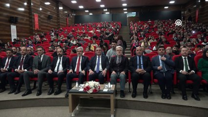 Bakan Yardımcısı Yelkenci, Van'da "Öğretmen Akademileri İlk Ders Programı"nda konuştu