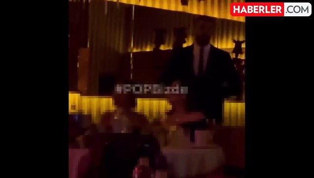 İsimleri aşk dedikodusuna karışmıştı! Ülkeye dönen Serenay Sarıkaya, soluğu Mert Demir'in konserinde aldı