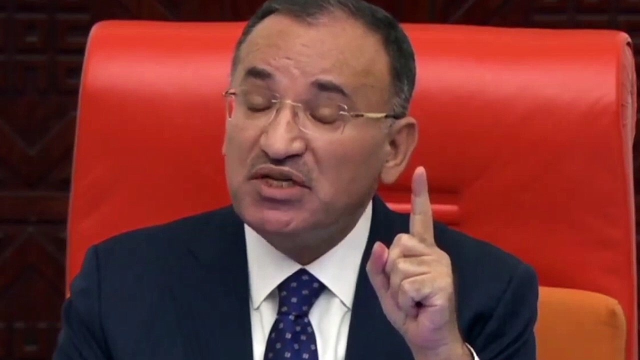 AKP'li Meclis Başkanı Bekir Bozdağ: Ben FETÖ ile mücadele eden adamım, onları lağıma attım