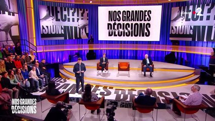 Hugo Clément présente "Nos grandes décisions" le mercredi 28 février 2024 sur France 2.