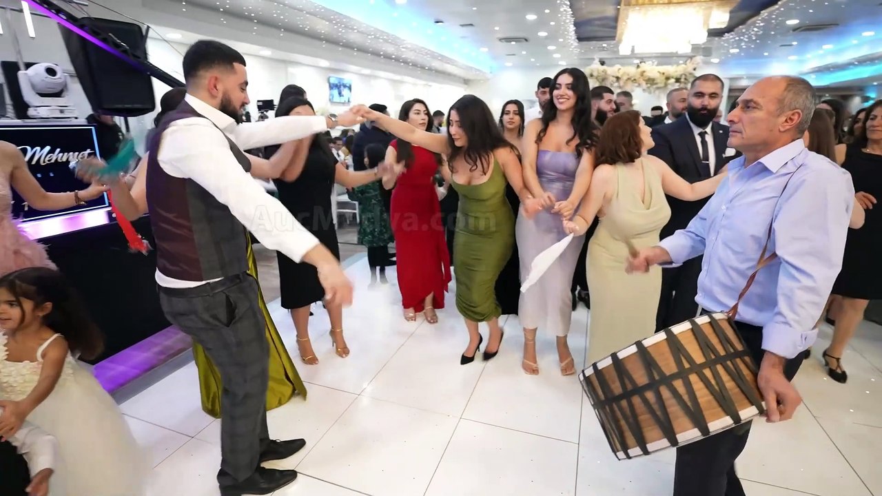 Harika Düğünler Muhteşem Halaylar - Dailymotion Video