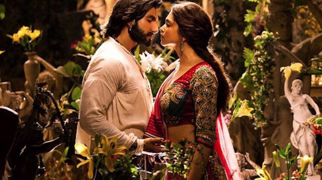 Deepika Padukone and Ranveer Singh announce first pregnancy; confirm baby to arrive in September!