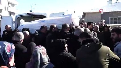 Vanlı kardeşler nişan için gittikleri İzmir’de trafik kazasında hayatını kaybetti
