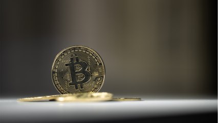 Bitcoin dépasse les 60 000 dollars, les raisons de l’envolée vers le record historique