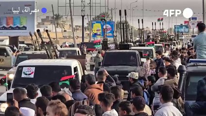 عرض عسكري في مصراتة إحياء للذكرى الـ 13 للثورة الليبية