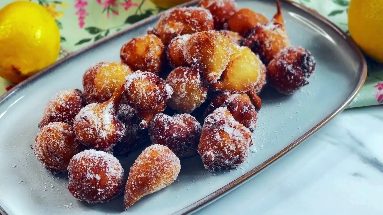 Buñuelos de limon esponjosos