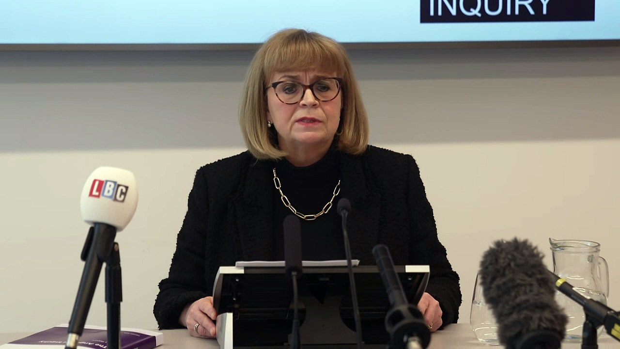 Couzens should never have been in police inquiry finds