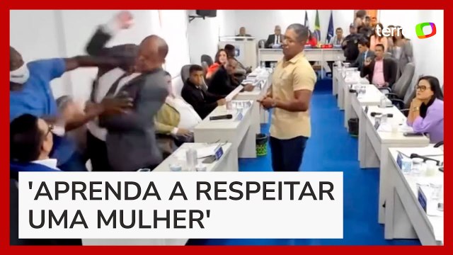 Vereador dá tapa em colega durante discussão em Câmara na Bahia: 'Você quer palanque'