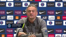 PSG - Luis Enrique : “Rafael Leão, le chanteur ?”