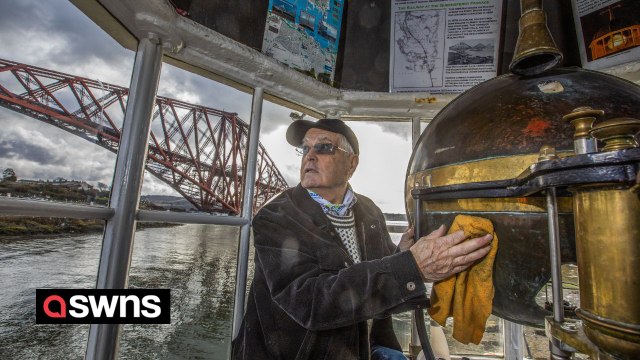 World's smallest working 'lighthouse' - powered by vegetable oil
