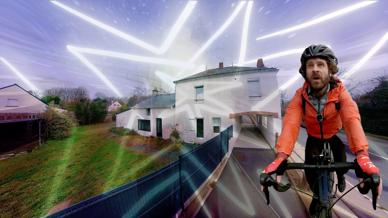 Maison traversée par une piste cyclable, "cycloduc" : bienvenue au paradis français du vélo