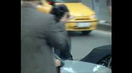 O gece yaşananı itiraf etti: 'Fermuarını kapat, açık unutmuşsun'