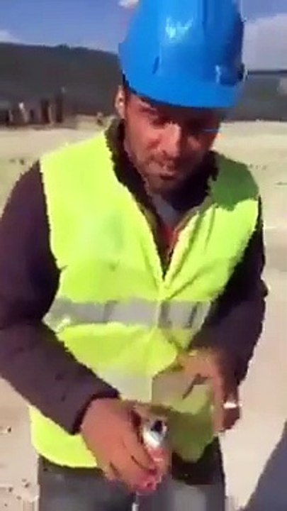 İnşaat işçisinin sözleri, soğuk kanlı bir seri katilin itirafları gibi. O gülerek anlatırken tüyleriniz diken diken olacak
