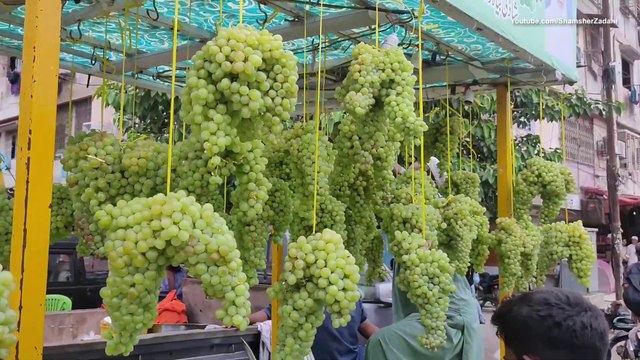 Amazing Street Food | BEST STREET FOOD of Karachi | Top Famous Food Street of Pakistan