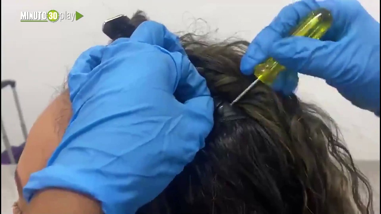 Mujeres tenían las pelucas repletas de cocaína...