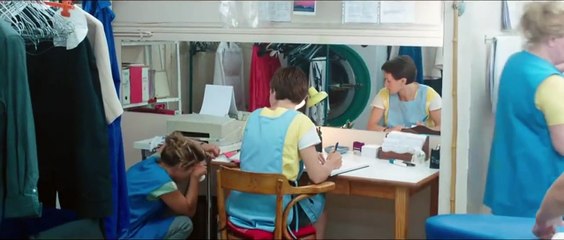 Tiens-toi droite (2014) - Bande annonce