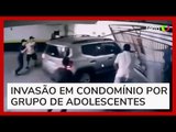 Grupo de 6 adolescentes invade condomínio na Grande SP pela garagem e arrebenta portão com carro