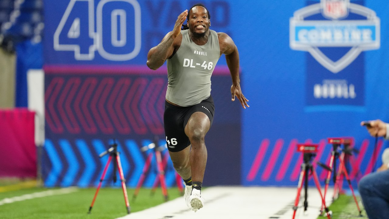 Rising NFL Prospect Darius Robinson: Versatile and Studly Lineman
