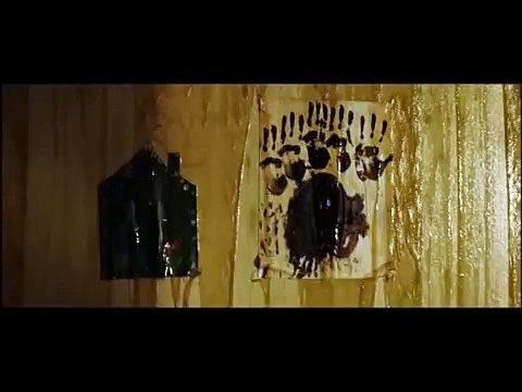 Eau trouble Bande-annonce (IT)