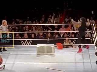 What happened after Jimmy uso goes for Roman reigns Superman punch  on LA knight at WWE Supershow