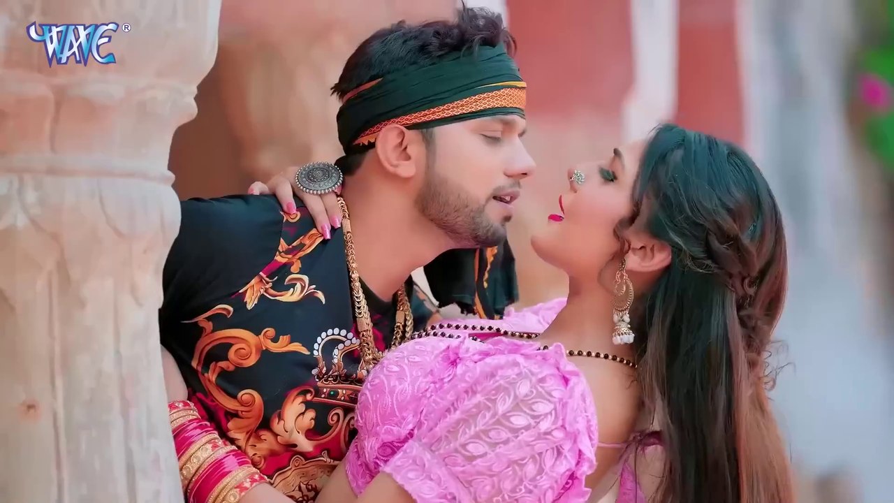 कमरिया डोले | Neelkamal Singh | Shilpi Raj | Kamariya Gole Gole Dole Raja  Ji | Bhojpuri Song 2023