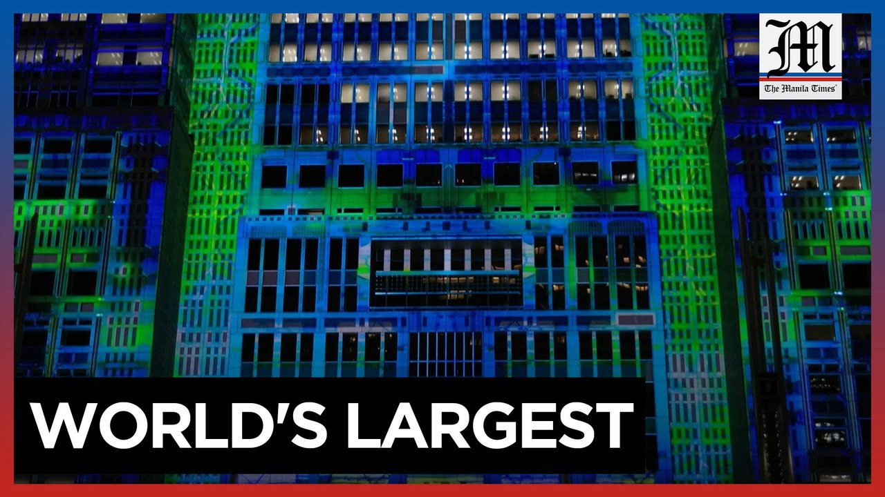 Huge mapping display lights up Tokyo skyscraper