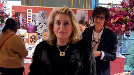 GALA VIDÉO - PARIS FASHION WEEK - ROGER VIVIER