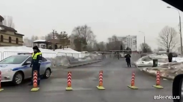 Funerali di Navalny a Mosca, la polizia presidia chiesa e cimitero