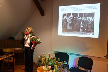 Przybliżyli temat zbrodni pomorskiej 1939 r. na terenach powiatu kartuskiego