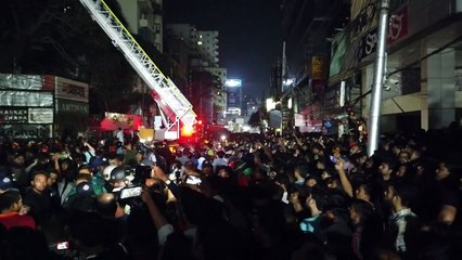 Al menos 46 muertos en un incendio en Bangladés agravado por fallas de seguridad