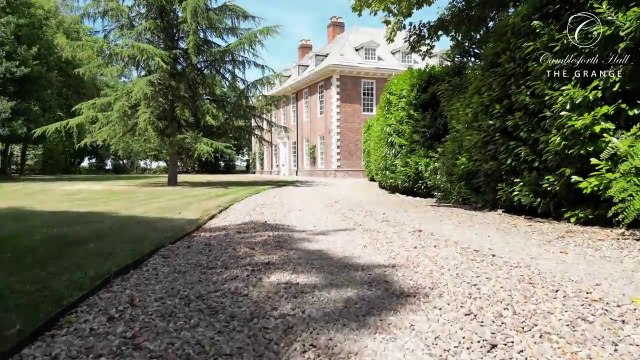 Camblesforth Grange: A peak behind the scenes of Grace 1 listed Camblesforth Hall