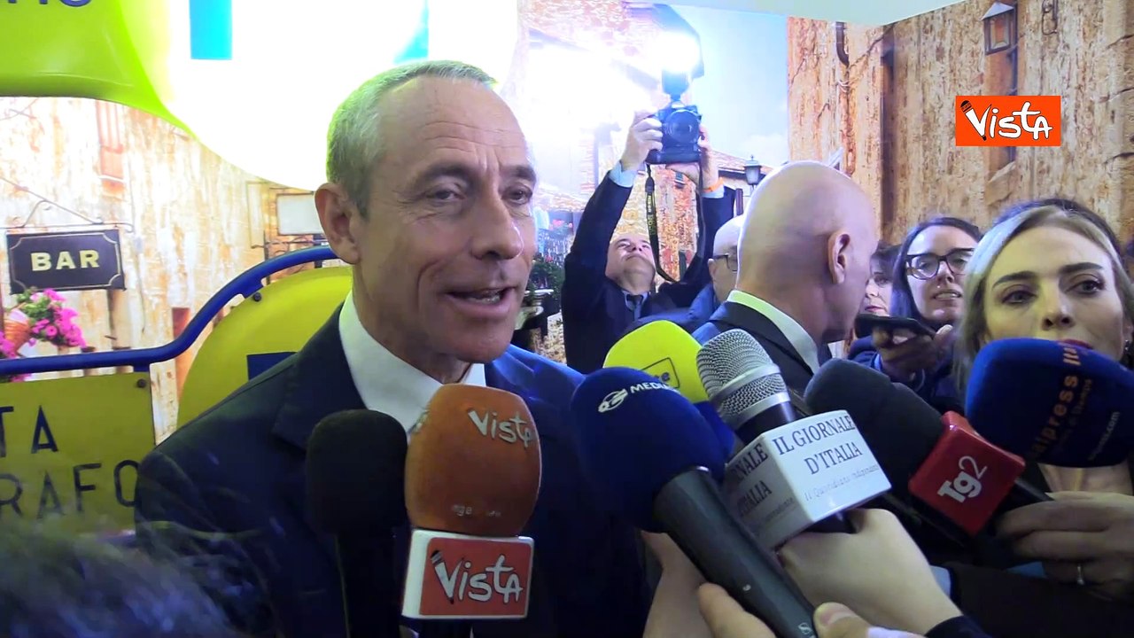 Del Fante (Ad Poste Italiane): "Con il progetto Polis per la prima volta il passaporto alle Poste"