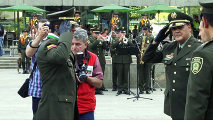 29-08-17-luego-de-casi-dos-anos-el-coronel-wilson-pardo-se-despidio-de-la-comandancia-de-la-policia-antioquia