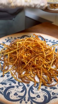 STEAK AU POIVRE VERT #steak #poivre #pepper #frite #potatoes #recette #recipe #recipes #sauce #cuisine #chef #homemade #viande #meat #gourmand