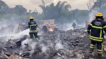 En video: al menos 100 viviendas incineradas por voraz incendio en Futuro Bajo, Pereira