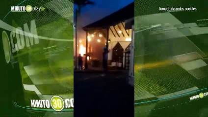 Incendio en un local del Centro Comercial La Fe en El Retiro