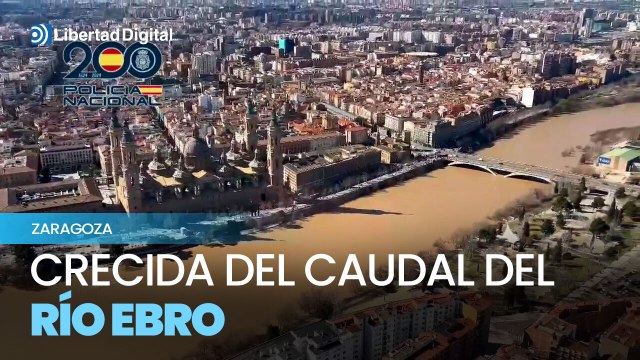 Así se ve la crecida del caudal del río Ebro a su paso por Zaragoza