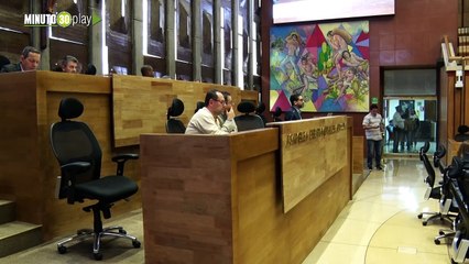 Diputados llevan a debate la billonaria deuda que tiene Antioquia con la banca
