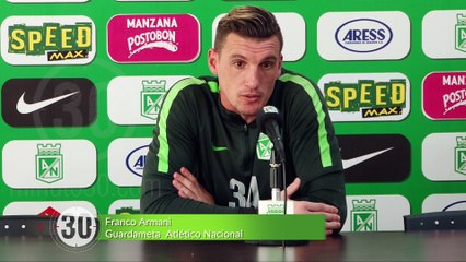 23-11-17 Haria Armani el escorpion en un partido el guardameta responde