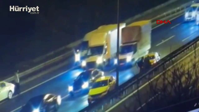 Fatih Sultan Mehmet Köprüsü'nde makas kazası kamerada: 5 yaralı